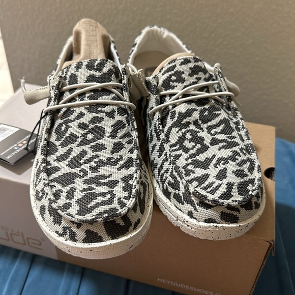 Hey dude slip on WENDY CHEETAH GRAY - Picture 5 of 7